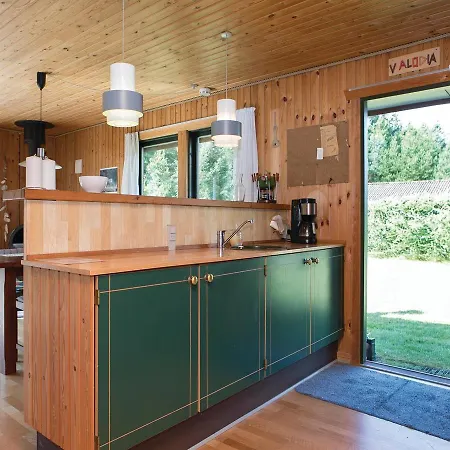 Three-bedroom Holiday In
